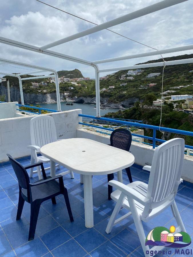 Magi - Appartamenti Maga Circe Ponza Zewnętrze zdjęcie