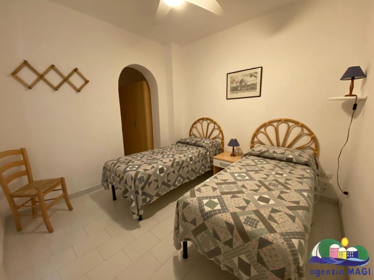 Magi - Appartamenti Maga Circe Ponza Zewnętrze zdjęcie