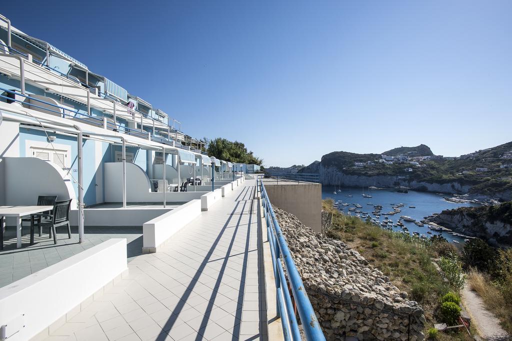Magi - Appartamenti Maga Circe Ponza Zewnętrze zdjęcie